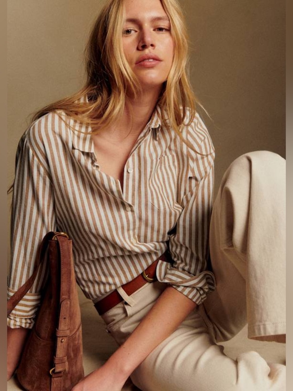 Sézane Tomboy Shirt in ecru/camel